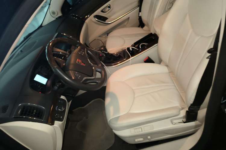 Used Roewe e950 2016 1.4T Luxury Edition Left Front Seat