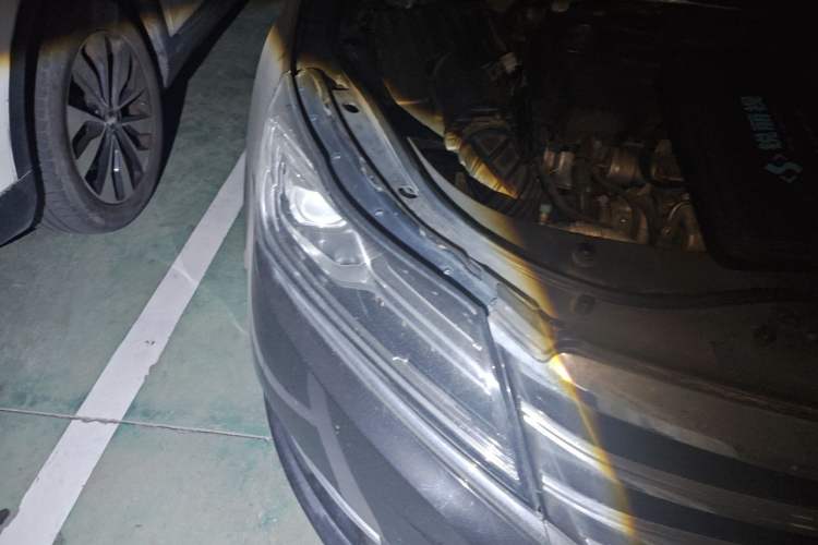 Used Roewe e950 2016 1.4T Luxury Edition Right Front Headlight