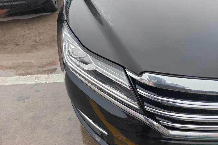 Used Roewe e950 2016 1.4T Luxury Edition Right Front Headlight