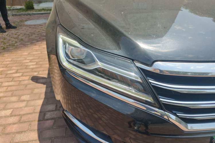 Used Roewe e950 2016 1.4T Luxury Edition Right Front Headlight