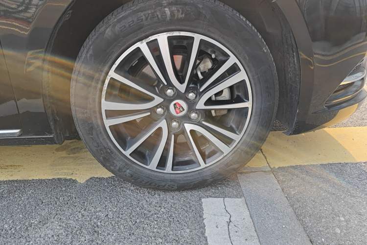 Used Roewe e950 2016 1.4T Luxury Edition Right Front Wheel Hub