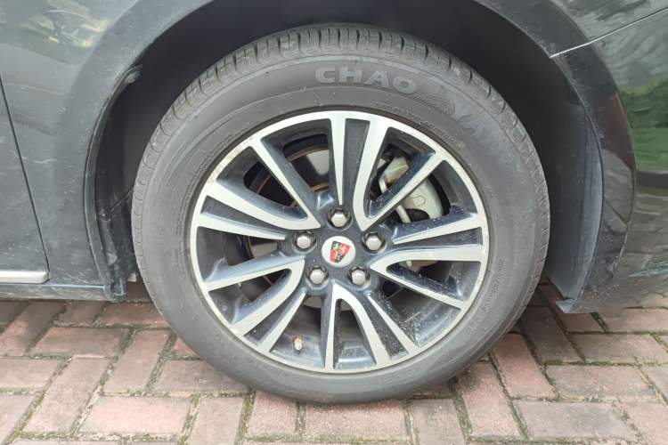 Used Roewe e950 2016 1.4T Luxury Edition Right Front Wheel Hub