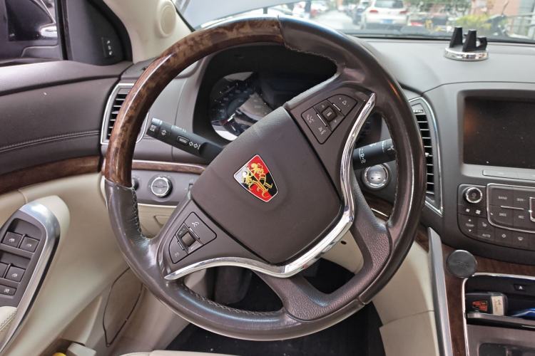 Used Roewe e950 2016 1.4T Executive Deluxe Edition Steering Wheel