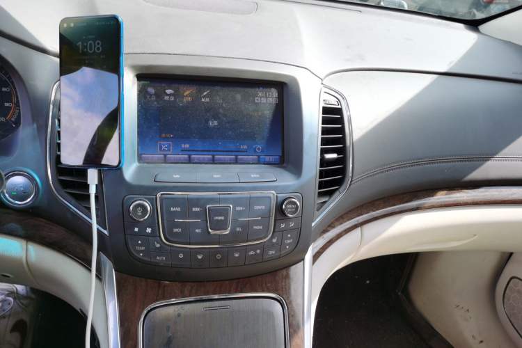 Used Roewe e950 2016 1.4T Luxury Edition Audio And AC Panel