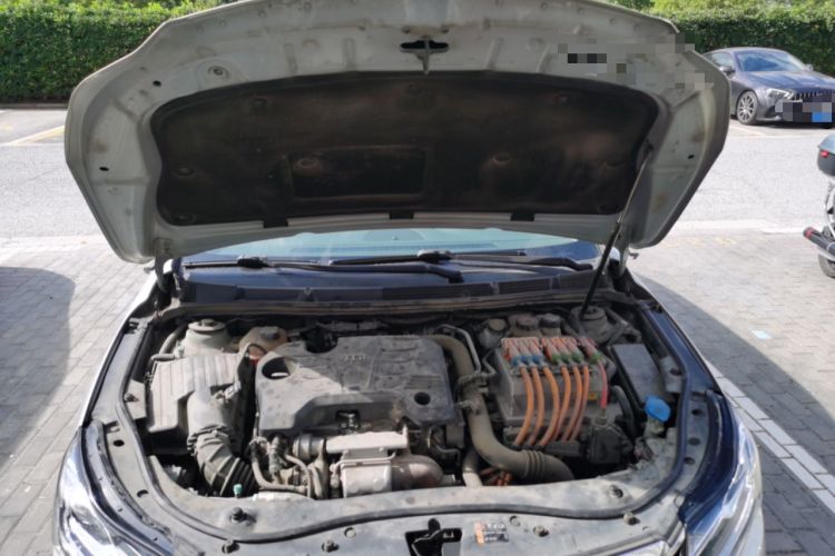 Used Roewe e950 2016 1.4T Luxury Edition Engine Bay