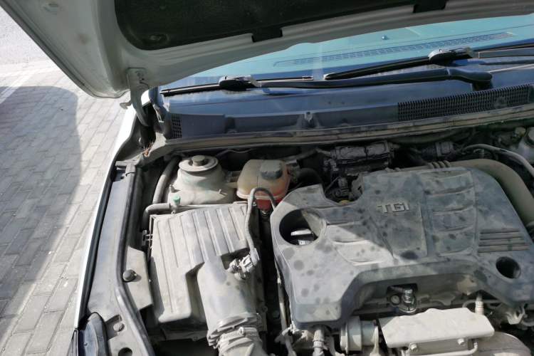 Used Roewe e950 2016 1.4T Luxury Edition Engine Bay Right