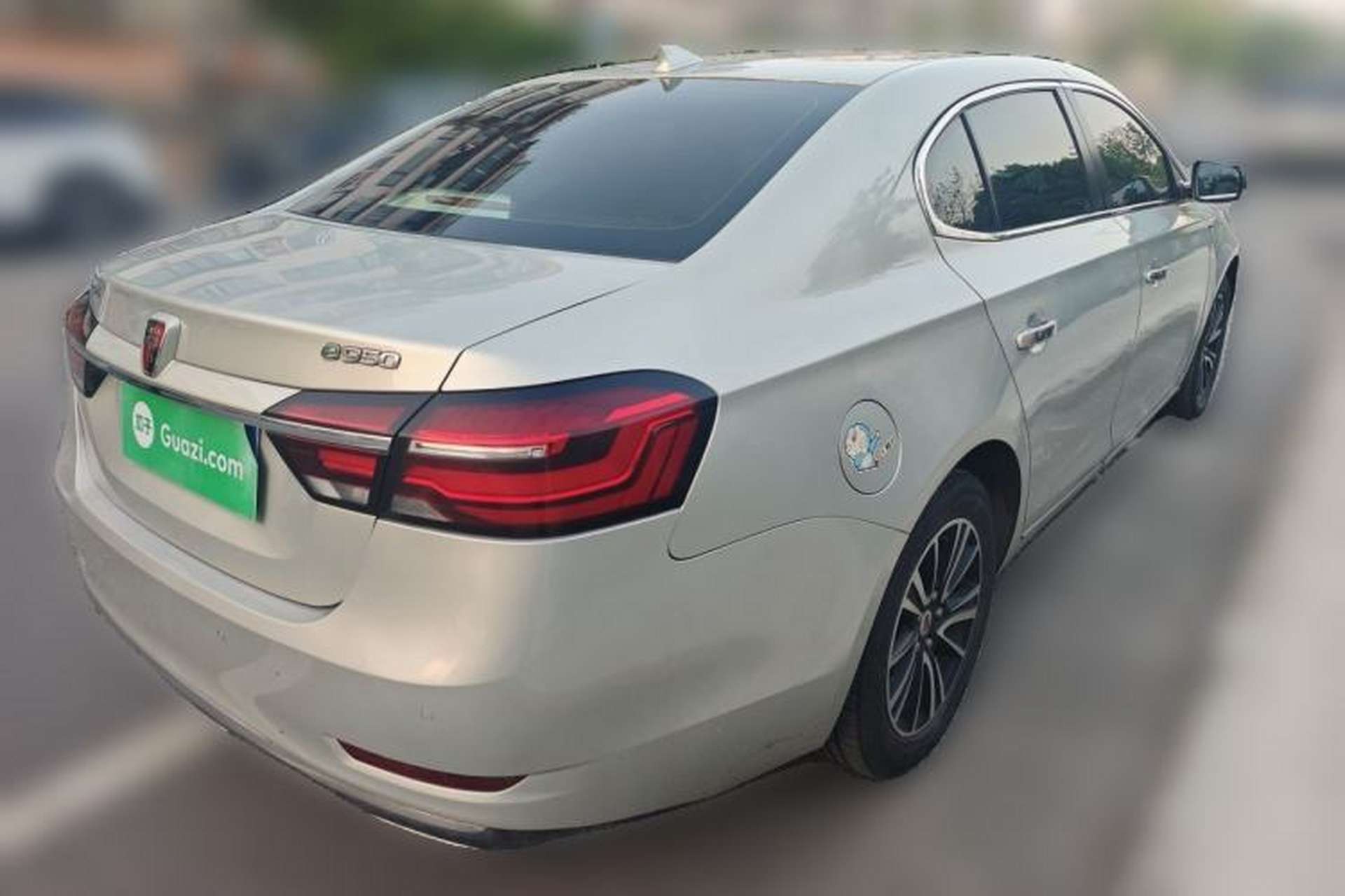 Used Roewe e950 2016 1.4T Luxury Edition Rear Right 45 Deg