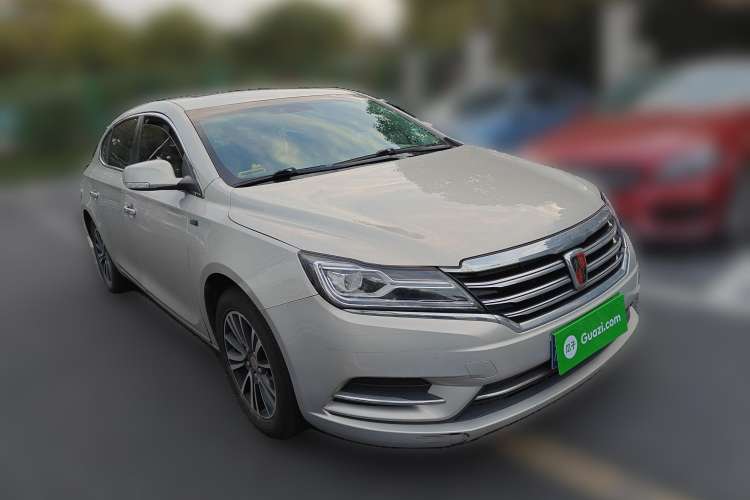 Used Roewe e950 2016 1.4T Luxury Edition Front Right 45 Deg