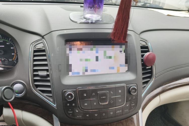 Used Roewe e950 2017 50T Hybrid Connected Executive Edition Audio And AC Panel