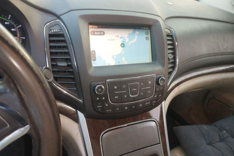 Used Roewe e950 2017 50T Hybrid Connected Executive Edition Audio And AC Panel