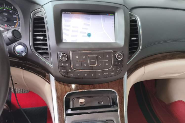 Used Roewe e950 2017 50T Hybrid Connected Executive Edition Audio And AC Panel