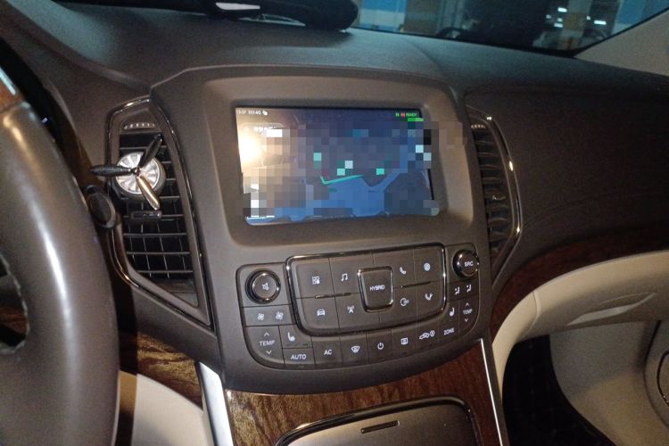 Used Roewe e950 2017 50T Hybrid Connected Executive Edition Audio And AC Panel