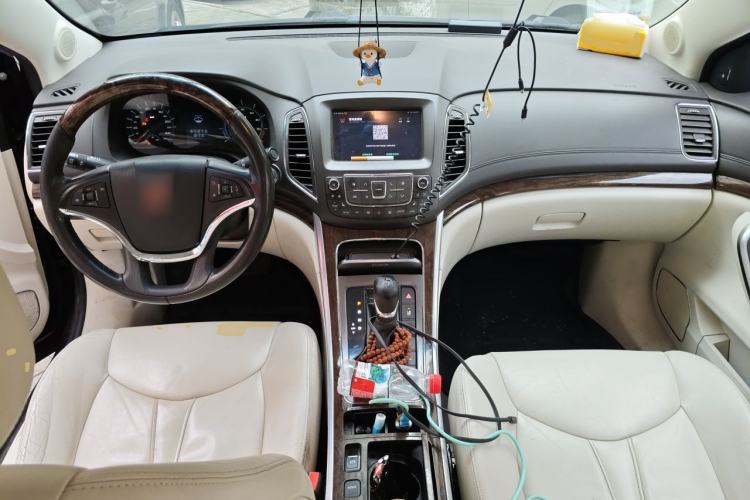 Used Roewe e950 2017 50T Hybrid Connected Executive Edition Center Console