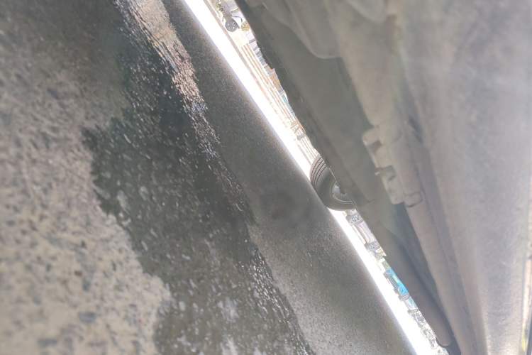 Used Roewe e950 2017 50T Hybrid Connected Executive Edition Chassis Front Left