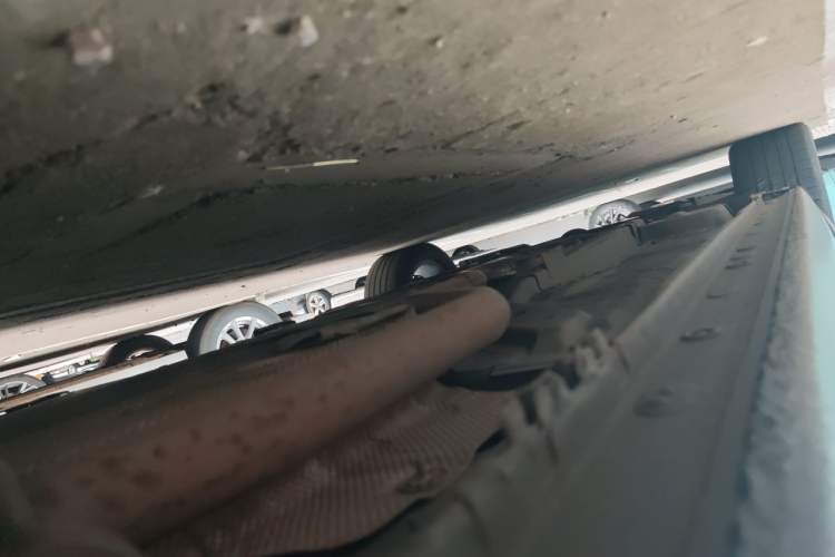 Used Roewe e950 2017 50T Hybrid Connected Executive Edition Chassis Rear Left