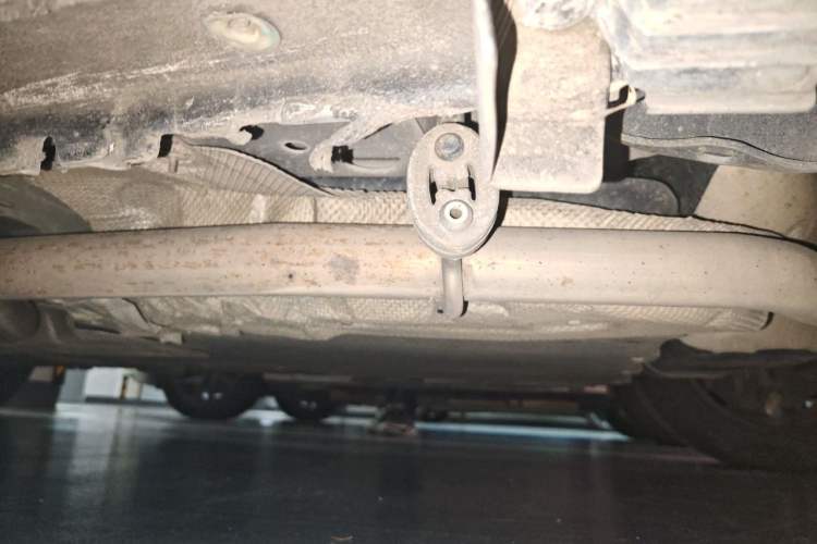 Used Roewe e950 2017 50T Hybrid Connected Executive Edition Chassis Rear Left
