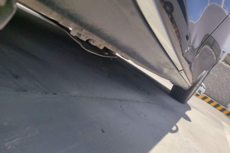 Used Roewe e950 2017 50T Hybrid Connected Executive Edition Chassis Rear Right