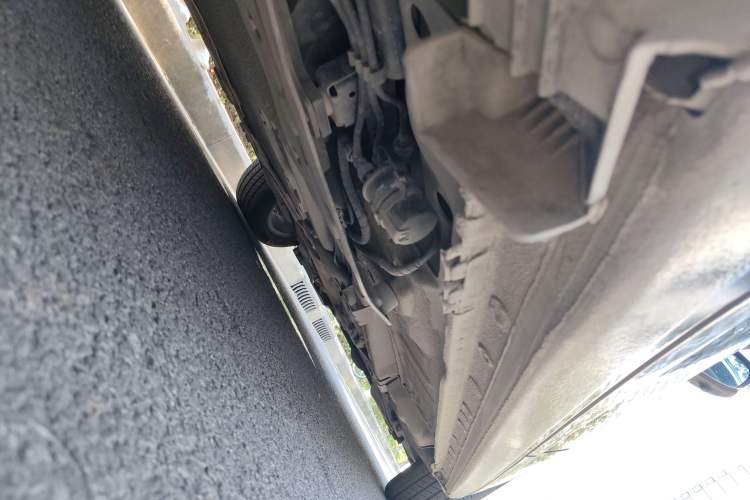 Used Roewe e950 2017 50T Hybrid Connected Executive Edition Chassis Rear Right