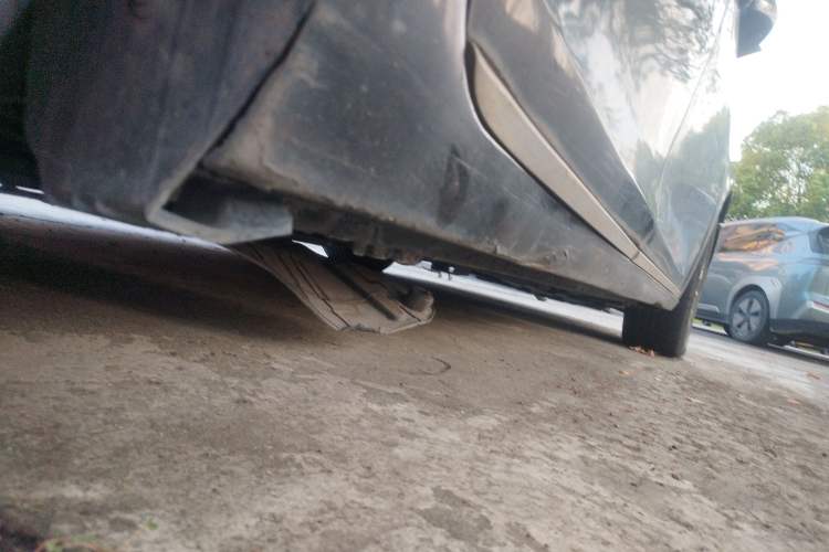 Used Roewe e950 2017 50T Hybrid Connected Executive Edition Chassis Rear Right