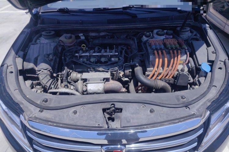 Used Roewe e950 2017 50T Hybrid Connected Executive Edition Engine Bay