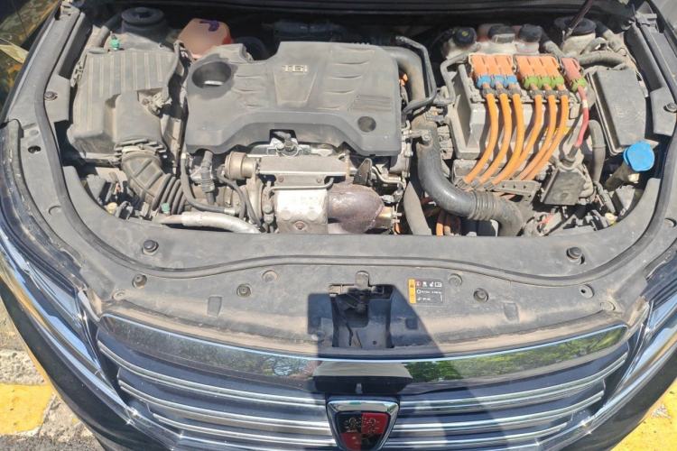 Used Roewe e950 2017 50T Hybrid Connected Executive Edition Engine Bay