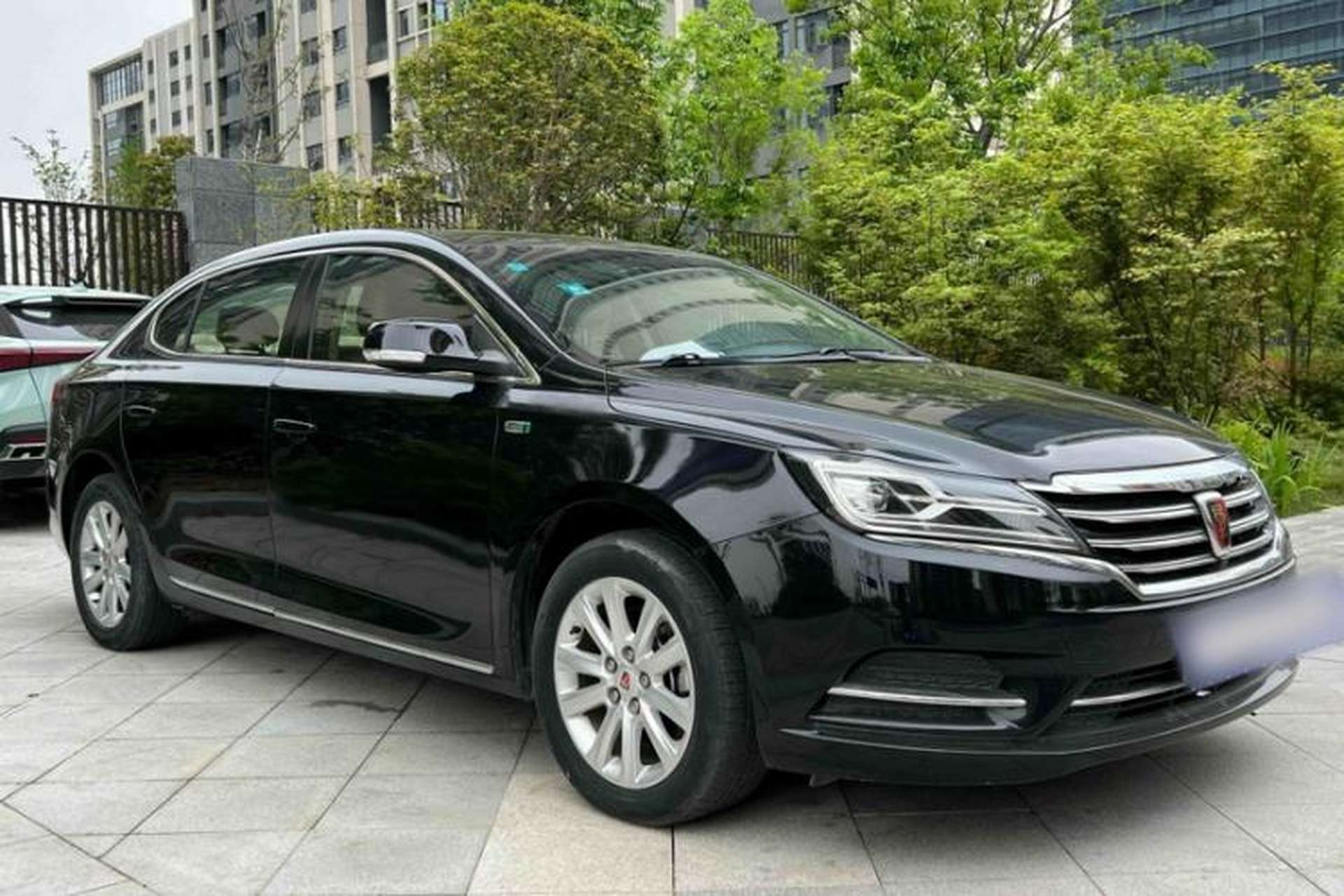 Used Roewe e950 2017 50T Hybrid Connected Executive Edition Exterior 3