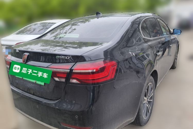 Used Roewe e950 2017 50T Hybrid Connected Executive Edition Exterior 4