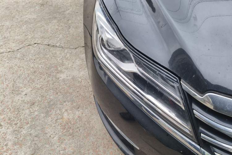 Used Roewe e950 2017 50T Hybrid Connected Executive Edition Exterior 6
