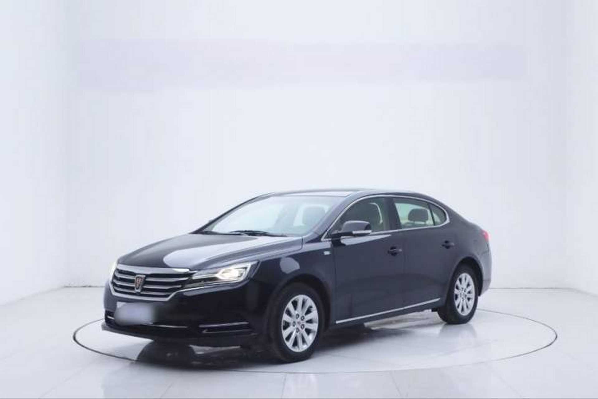 Used Roewe e950 2017 50T Hybrid Connected Executive Edition Front Left 45 Deg