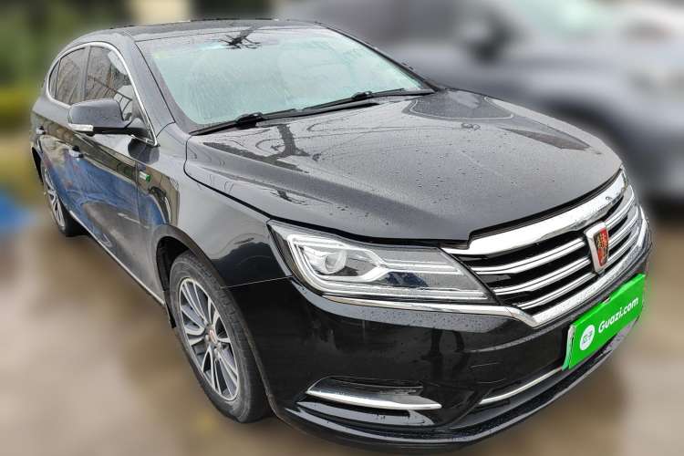 Used Roewe e950 2017 50T Hybrid Connected Executive Edition Front Right 45 Deg