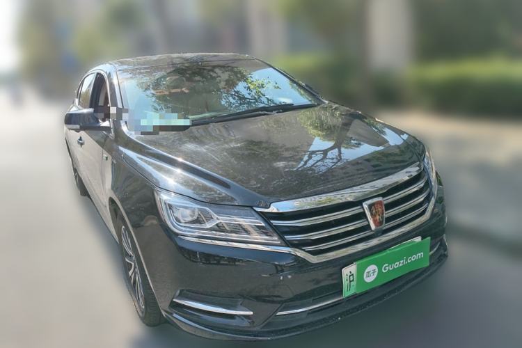Used Roewe e950 2017 50T Hybrid Connected Executive Edition Front Right 45 Deg