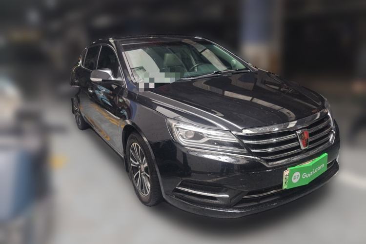 Used Roewe e950 2017 50T Hybrid Connected Executive Edition Front Right 45 Deg