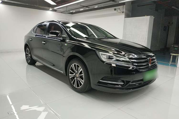 Used Roewe e950 2017 50T Hybrid Connected Executive Edition Front Right 45 Deg