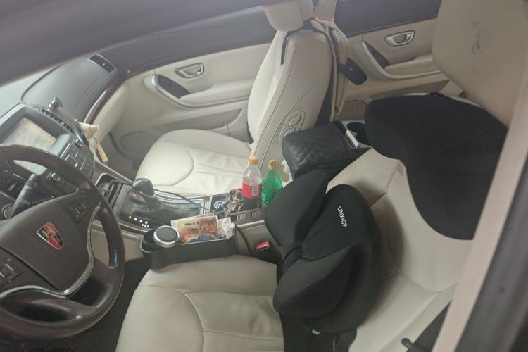 Used Roewe e950 2017 50T Hybrid Connected Executive Edition Left Front Seat