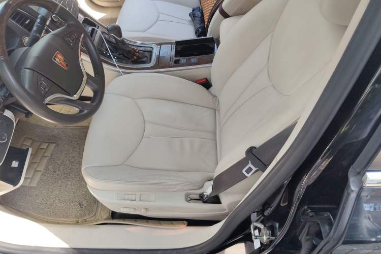 Used Roewe e950 2017 50T Hybrid Connected Executive Edition Left Front Seat