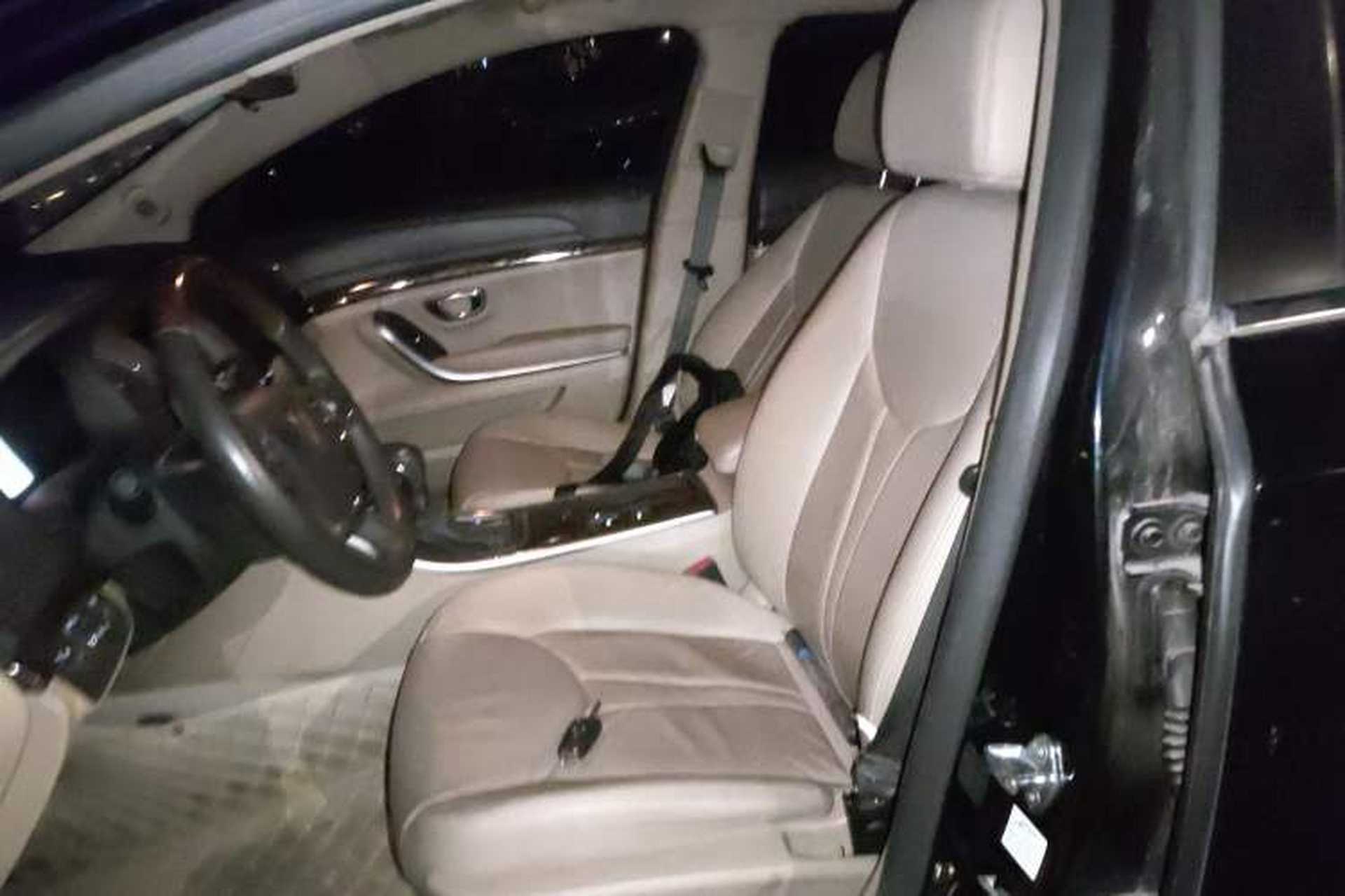 Used Roewe e950 2017 50T Hybrid Connected Executive Edition Left Front Seat