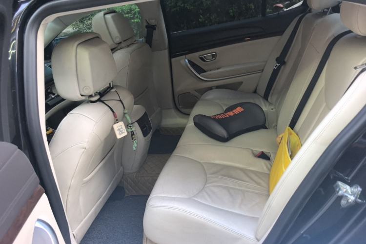 Used Roewe e950 2017 50T Hybrid Connected Executive Edition Left Rear Seat