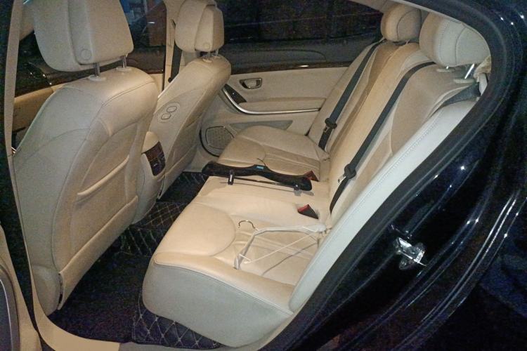Used Roewe e950 2017 50T Hybrid Connected Executive Edition Left Rear Seat