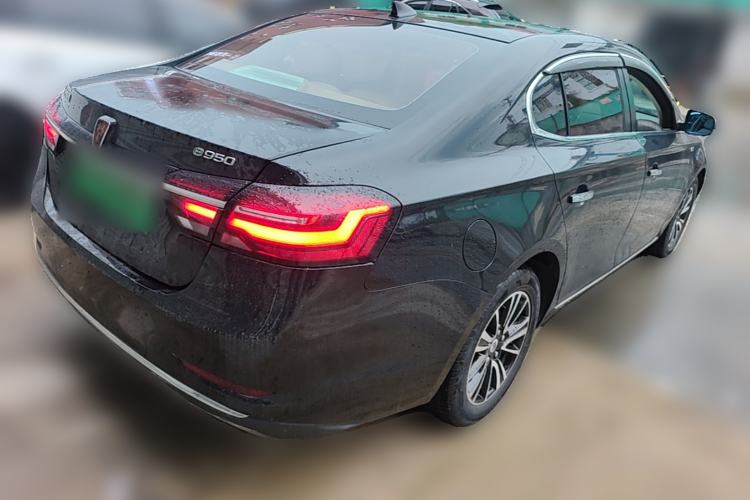 Used Roewe e950 2017 50T Hybrid Connected Executive Edition Rear Right 45 Deg