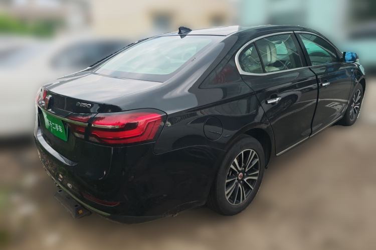 Used Roewe e950 2017 50T Hybrid Connected Executive Edition Rear Right 45 Deg