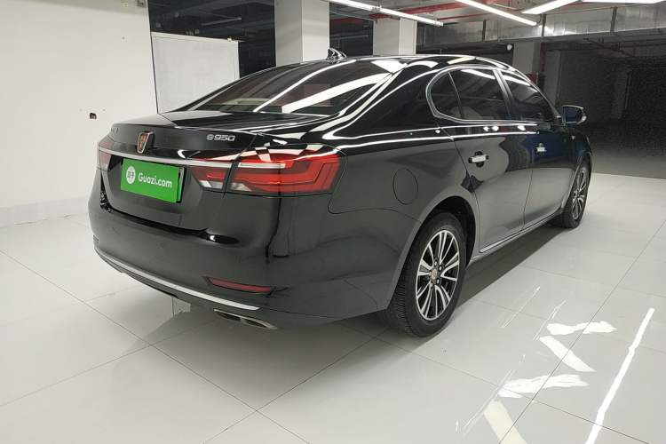 Used Roewe e950 2017 50T Hybrid Connected Executive Edition Rear Right 45 Deg