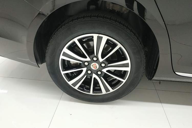 Used Roewe e950 2017 50T Hybrid Connected Executive Edition Right Rear Wheel Hub