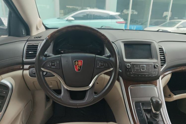 Used Roewe e950 2017 50T Hybrid Connected Executive Edition Steering Wheel
