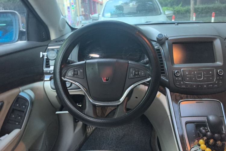 Used Roewe e950 2017 50T Hybrid Connected Executive Edition Steering Wheel