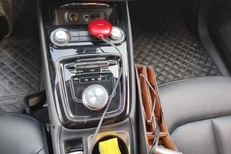 Used Roewe Ei5 2019 Smart Connect Supreme Edition Gear Lever