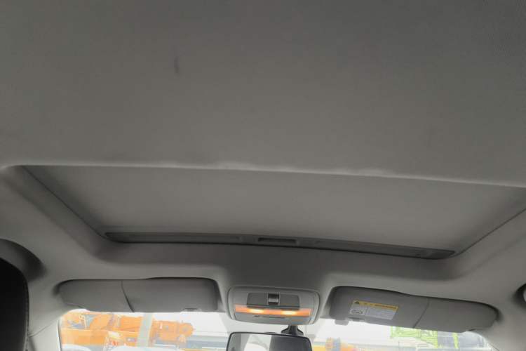 Used Roewe Ei5 2019 Smart Connect Flagship Edition Headliner