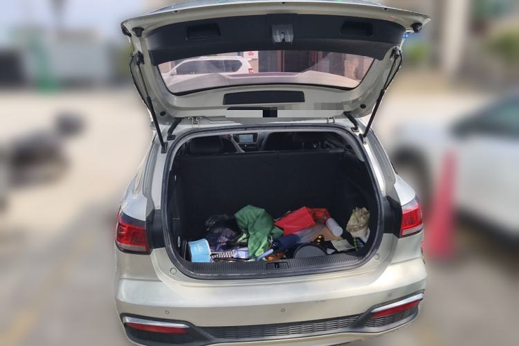 Used Roewe Ei5 2019 Smart Connect Supreme Edition Trunk