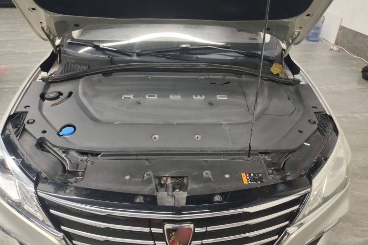 Used Roewe Ei5 2018 Internet Flagship Edition Engine Bay