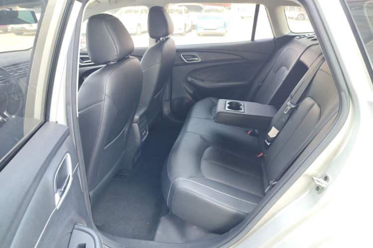 Used Roewe Ei5 2019 Luxury Edition Interior 2