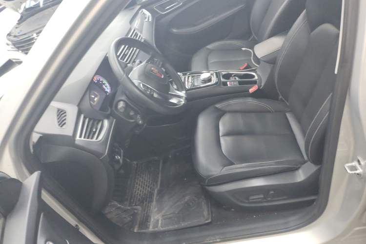 Used Roewe Ei5 2018 Internet Flagship Edition Left Front Seat